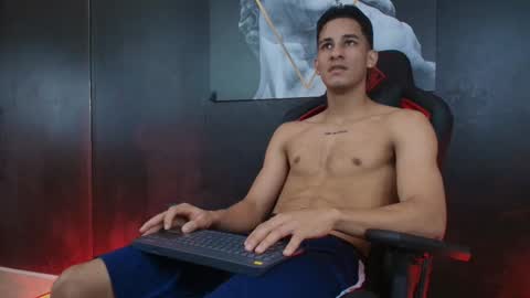 Snapshot of jakemoxley chatting on 24, 10, 2025 JakeMoxley online show from 24, 10, 2025