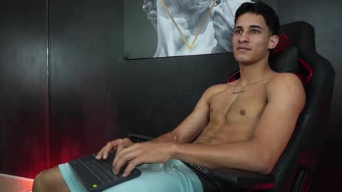 Snapshot of jakemoxley chatting on 6, 11, 2025 JakeMoxley online show from 6, 11, 2025