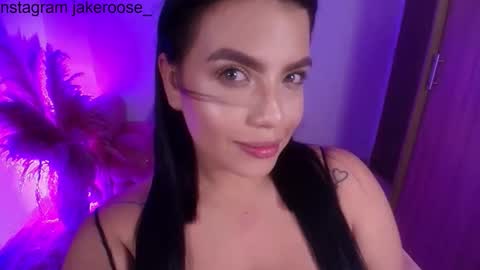 jaquelin online show from 10, 11, 2025