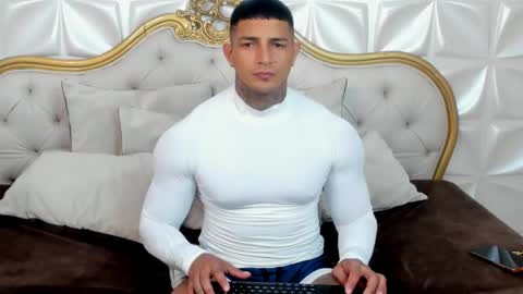 my name is sebas If you come here dont hesitate to say hello Im a guy who really likes having conversations and having hot online show from 14, 5, 2026