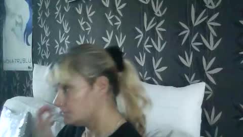 Snapshot of jakkilouise chatting on 4, 11, 2025 JAKKI LOUISE pornstar online show from 4, 11, 2025