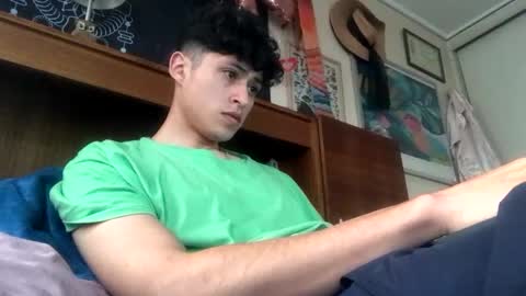 Snapshot of james2002og chatting on 3, 10, 2025 james2002og online show from 3, 10, 2025