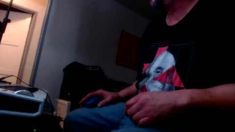 what you in too online show from 8, 1, 2025