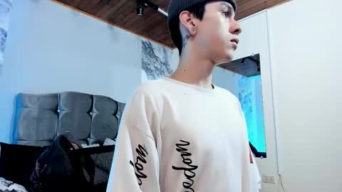 james_adamss_ online show from 13, 1, 2026