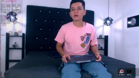 James y Kenet online show from 21, 2, 2026