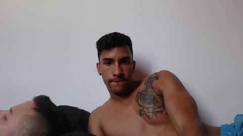 Snapshot of james_and_max chatting on 21, 2, 2025 james_and_max online show from 21, 2, 2025