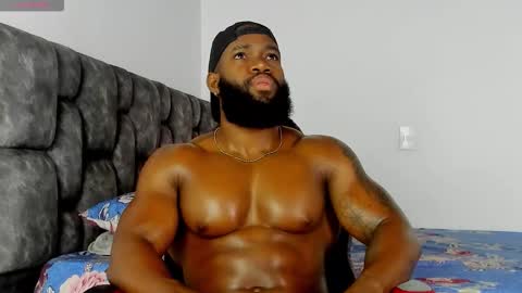 Snapshot of james_bbcmuscle chatting on 10, 9, 2025 James BBC online show from 10, 9, 2025