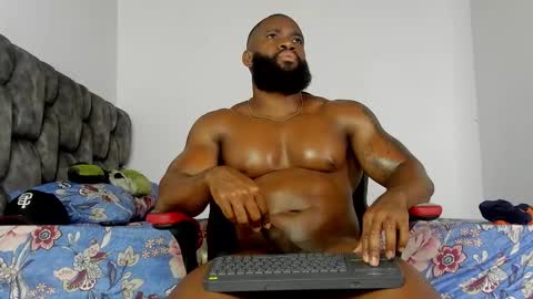 Snapshot of james_bbcmuscle chatting on 24, 10, 2025 James BBC online show from 24, 10, 2025