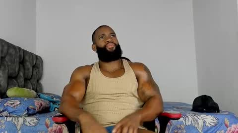 Snapshot of james_bbcmuscle chatting on 12, 11, 2025 James BBC online show from 12, 11, 2025