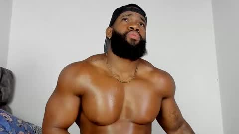 Snapshot of james_bbcmuscle chatting on 13, 11, 2025 James BBC online show from 13, 11, 2025