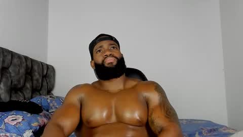 Snapshot of james_bbcmuscle chatting on 17, 11, 2025 James BBC online show from 17, 11, 2025