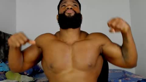 Snapshot of james_bbcmuscle chatting on 29, 11, 2025 James BBC online show from 29, 11, 2025