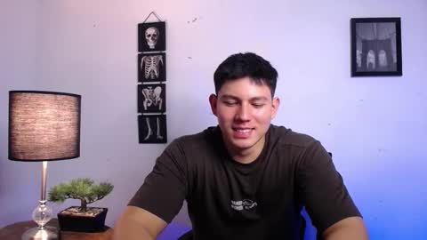 Snapshot of james_cr chatting on 9, 11, 2025 james_cr online show from 9, 11, 2025