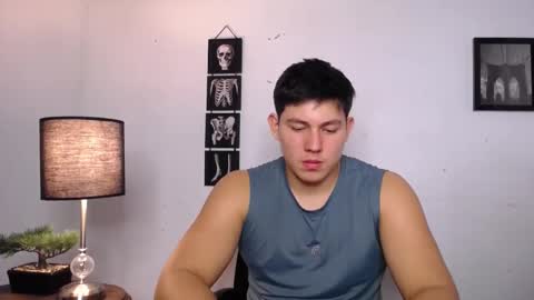 Snapshot of james_cr chatting on 20, 11, 2025 james_cr online show from 20, 11, 2025