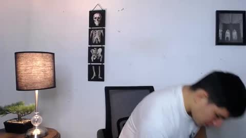 Snapshot of james_cr chatting on 21, 11, 2025 james_cr online show from 21, 11, 2025