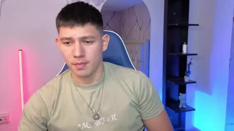 Snapshot of james_cr chatting on 6, 7, 2026 james_cr online show from 6, 7, 2026