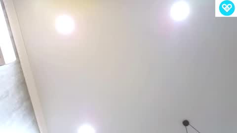 Snapshot of james_friends chatting on 9, 3, 2025 James online show from 9, 3, 2025