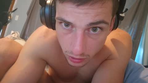 Youngfun  Hung online show from 9, 3, 2025