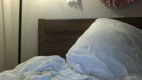 Snapshot of jamesbay367 chatting on 21, 12, 2025 jamesbay367 online show from 21, 12, 2025