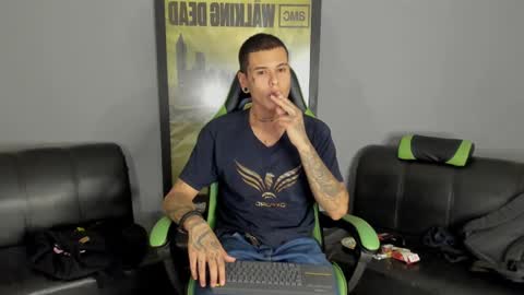 Jamesinked  online show from 12, 1, 2025