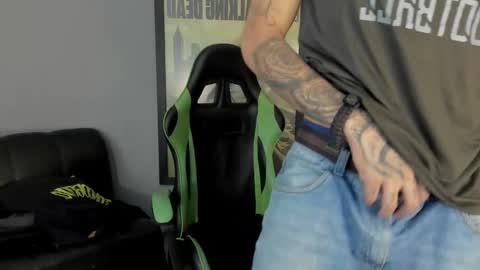 Jamesinked  online show from 10, 2, 2025