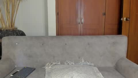 Jamesinked  online show from 1, 12, 2025