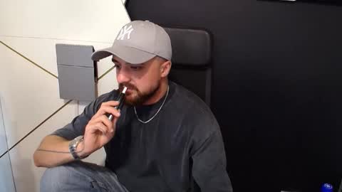 Snapshot of jamesmyersx chatting on 12, 9, 2025 JamesMyers online show from 12, 9, 2025