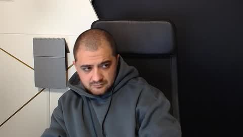 Snapshot of jamesmyersx chatting on 4, 11, 2025 JamesMyers online show from 4, 11, 2025