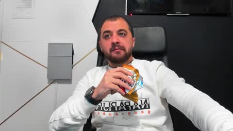 Snapshot of jamesmyersx chatting on 2, 12, 2025 JamesMyers online show from 2, 12, 2025