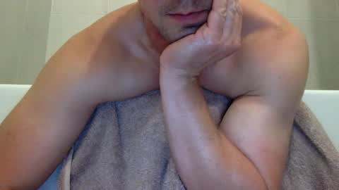 Snapshot of jamesnewtron chatting on 14, 10, 2025 jamesnewtron online show from 14, 10, 2025