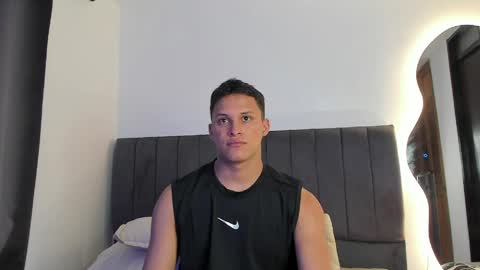 James Owenn online show from 7, 4, 2026