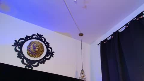 Snapshot of jamess__brown chatting on 28, 11, 2025 James Brown online show from 28, 11, 2025