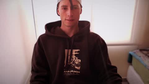 jamesss____ online show from 12, 1, 2025