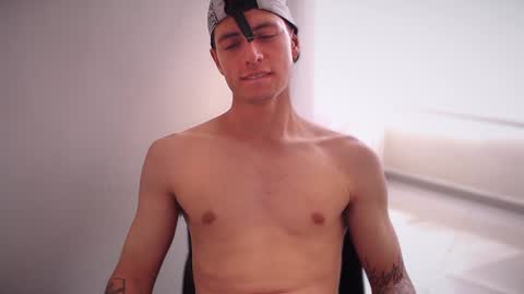 jamesss____ online show from 16, 1, 2025