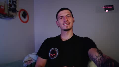 jamesss____ online show from 26, 10, 2025