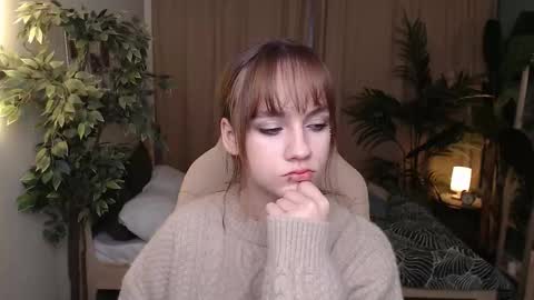 Snapshot of jamie_chung chatting on 12, 11, 2025 jamie_chung online show from 12, 11, 2025