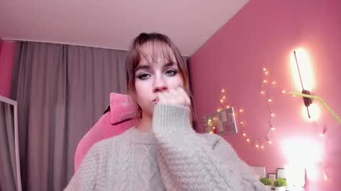 Snapshot of jamie_chung chatting on 23, 11, 2025 jamie_chung online show from 23, 11, 2025