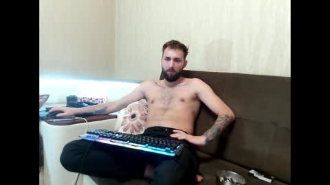 Snapshot of jamienoxus chatting on 16, 2, 2025 Robbie online show from 16, 2, 2025