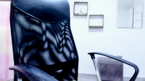 jan_milkhot online show from 19, 1, 2025