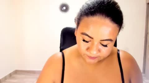 jan_milkhot online show from 4, 6, 2026