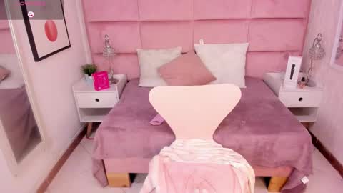 Janah Myers online show from 25, 10, 2025