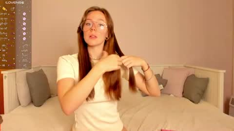 Jane Danels online show from 7, 7, 2026