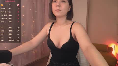 jane_kinn online show from 12, 11, 2025