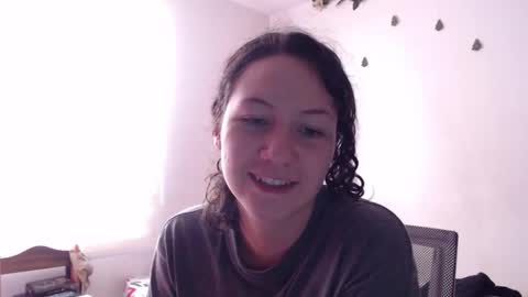 Snapshot of jane_r chatting on 5, 11, 2025 Jane online show from 5, 11, 2025