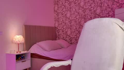 jane suckss online show from 15, 4, 2026