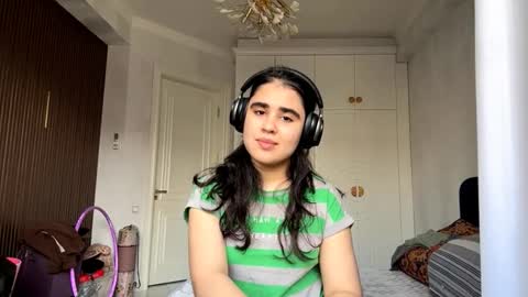 Snapshot of janeedner chatting on 20, 11, 2025 Isabella online show from 20, 11, 2025