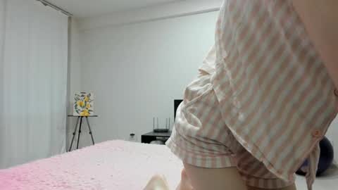 Snapshot of janelong chatting on 26, 11, 2025 JaneLong online show from 26, 11, 2025