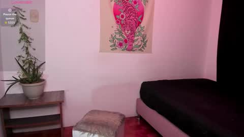 Snapshot of janeruss_ chatting on 17, 10, 2025 Jane online show from 17, 10, 2025