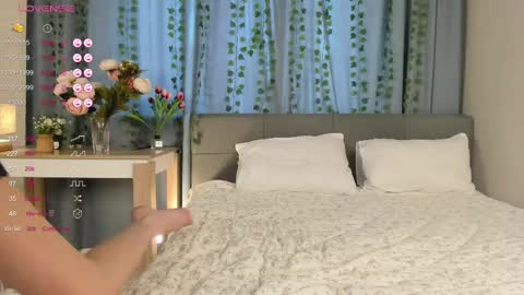 Snapshot of janetfletcher chatting on 16, 2, 2025 janetfletcher online show from 16, 2, 2025