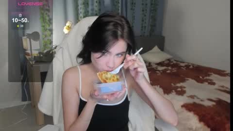 Snapshot of janetfletcher chatting on 18, 11, 2025 janetfletcher online show from 18, 11, 2025